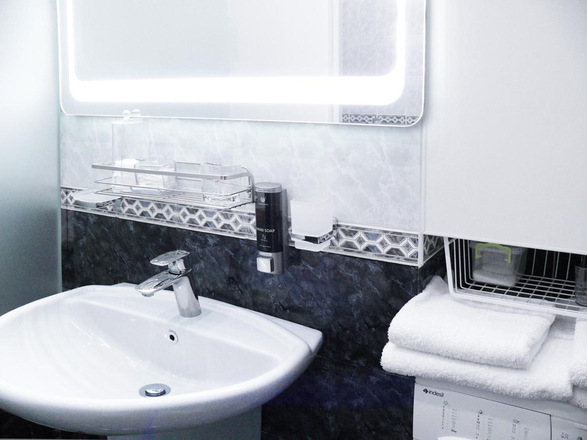 קייב Apartment Luxury Centre Located מראה חיצוני תמונה